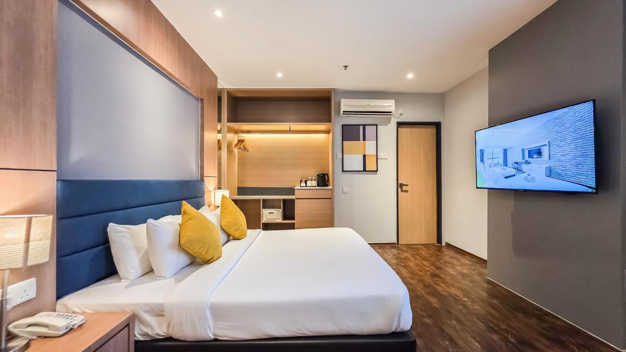 Fives Hotel Johor Bahru City Centre Exterior photo